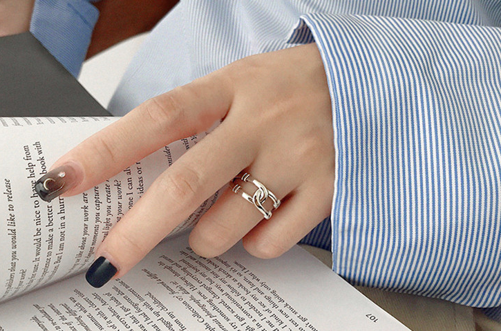 Silver-tone double band open ring