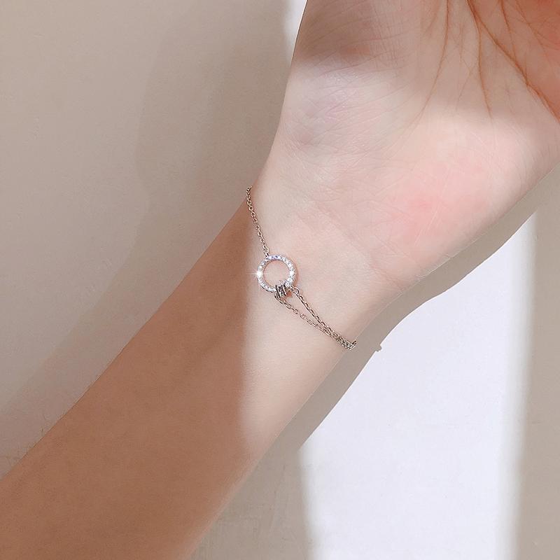 Dainty double circle chain bracelet